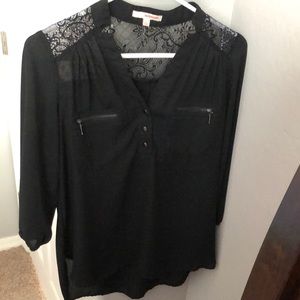 Black dress shirt for women
